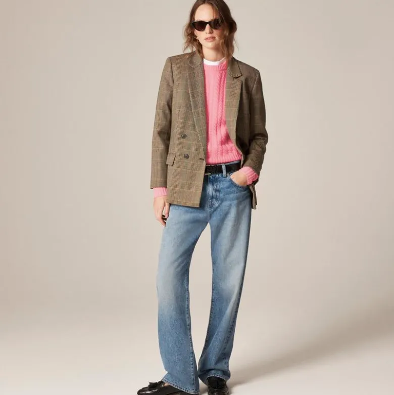 Perfect cashmere cable-knit crewneck sweater