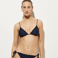 Perfect eyelet string bikini top in Classic Sculpt™