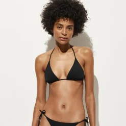 Perfect string bikini top