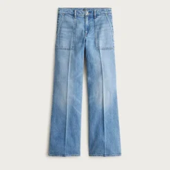 Petite camp-pocket wide-leg jean