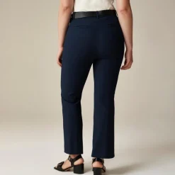 Petite cropped Natalia pant in four-season stretch