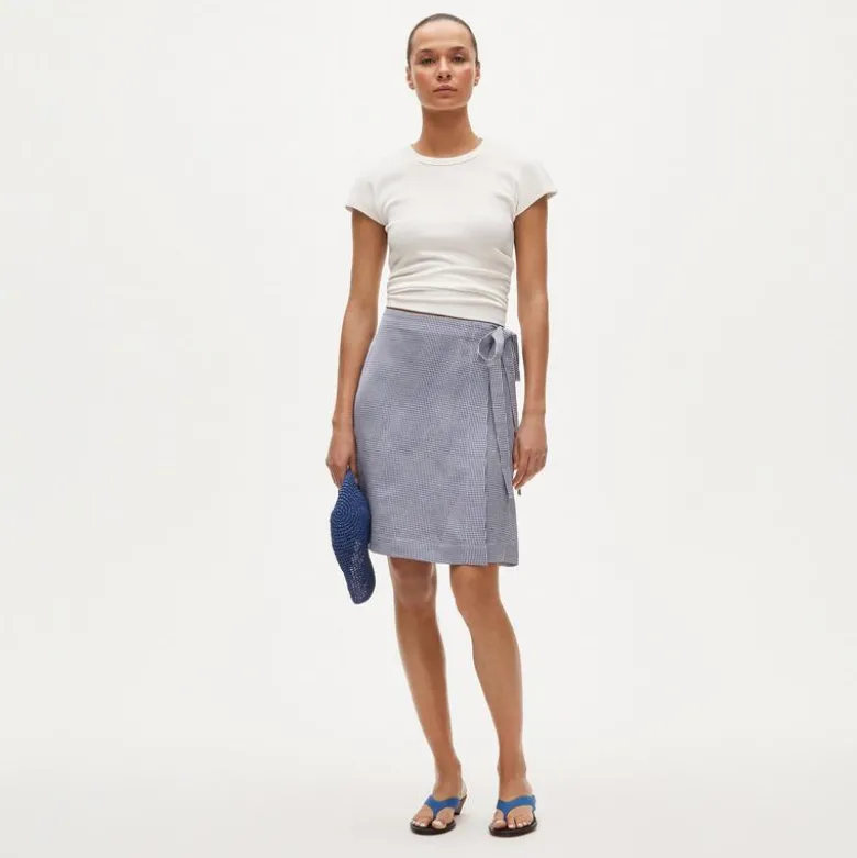 Petite knee-length wrap skirt in gingham linen blend