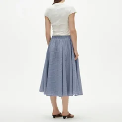 Petite patch-pocket midi skirt in gingham cotton madras