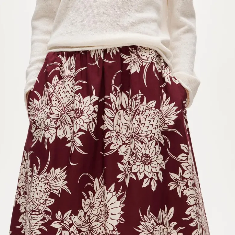 Petite pull-on midi skirt in pineapple garden print