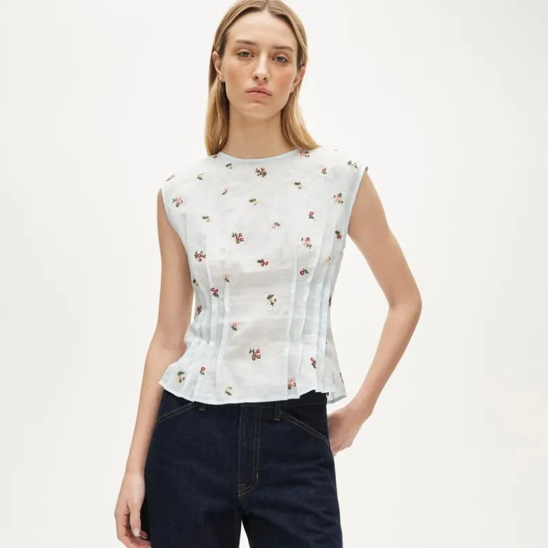 Pintuck shell top in ramie with embroidered florals