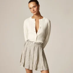 Pleated prep skirt in foulard print