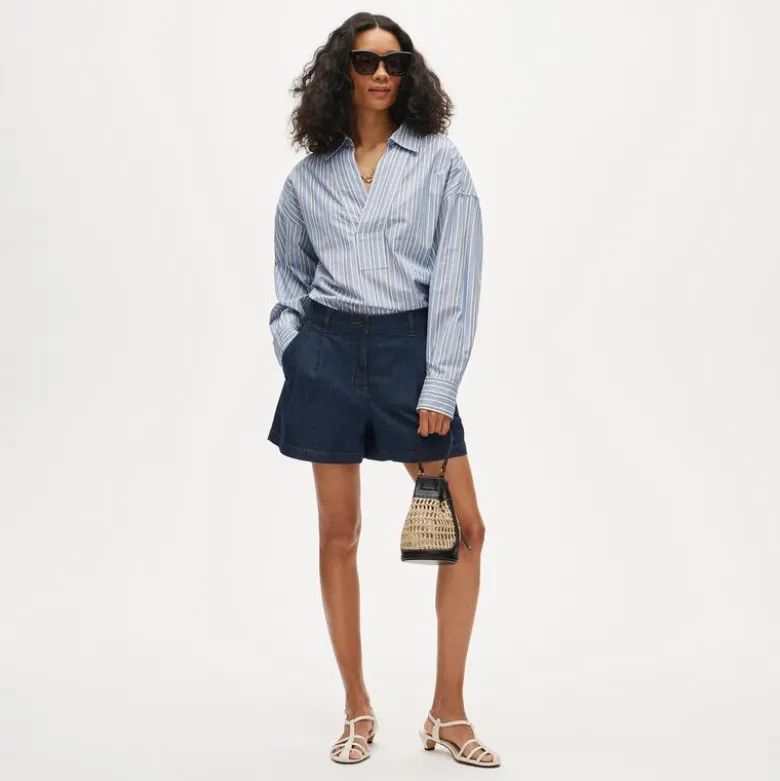 Pleated short in drapey denim