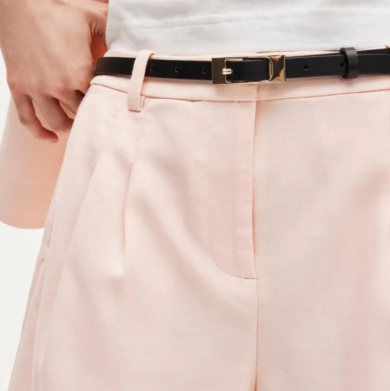 Pleated trouser short in Gramercy linen blend