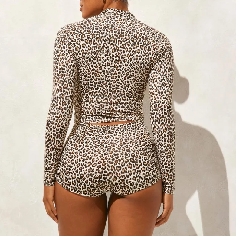 Rash guard in Classic Sculpt™