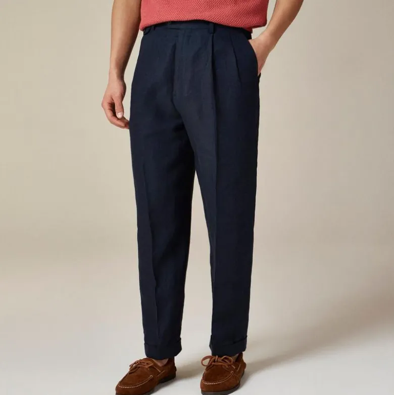 Relaxed-fit double-pleated trouser in linen herringbone