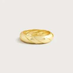 Ridged cuff bracelet