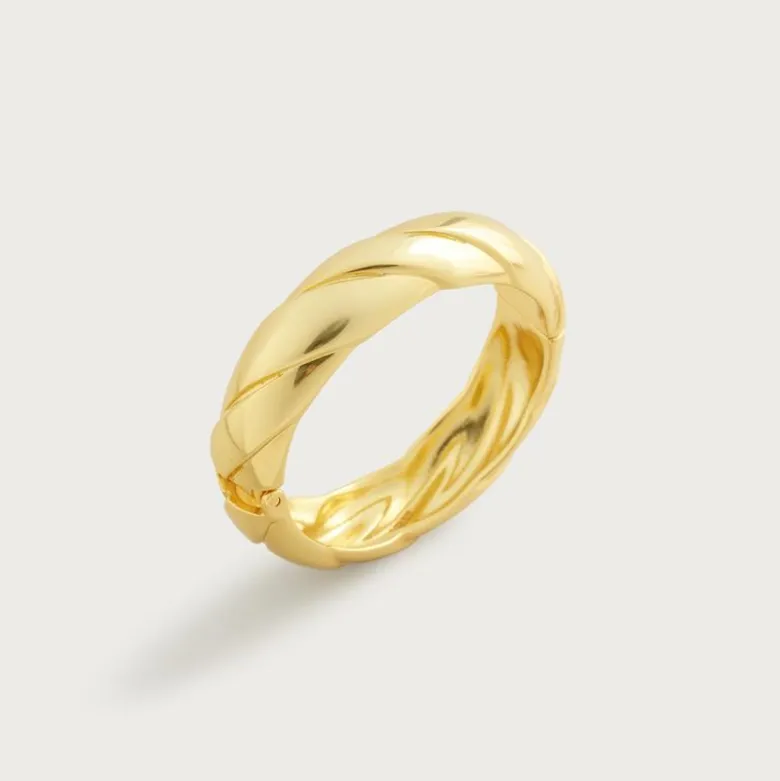 Ridged cuff bracelet