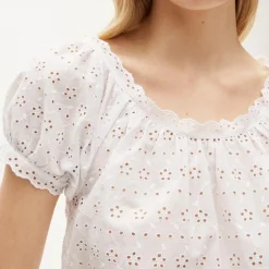 Scallop-trim eyelet top