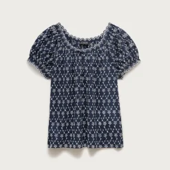 Scallop-trim eyelet top