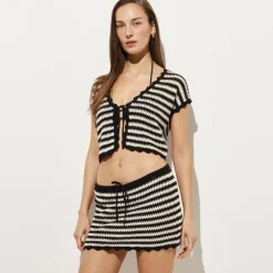 Scallop-trim tie-front crochet top in stripe
