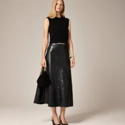 Seamed circle skirt in faux leather