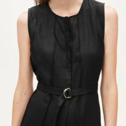 Seamed linen dress with removable belt