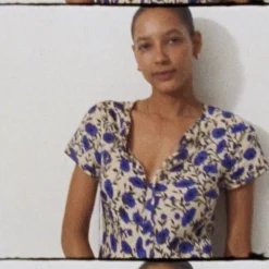 Short-sleeve slip dress in indigo daisy print