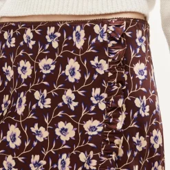 Side-ruffle slip skirt in viscose charmeuse floral