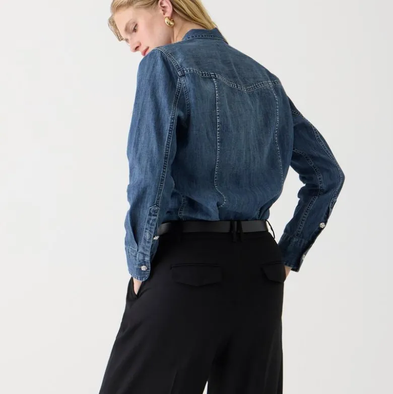 Slim-fit chambray shirt with jewel buttons