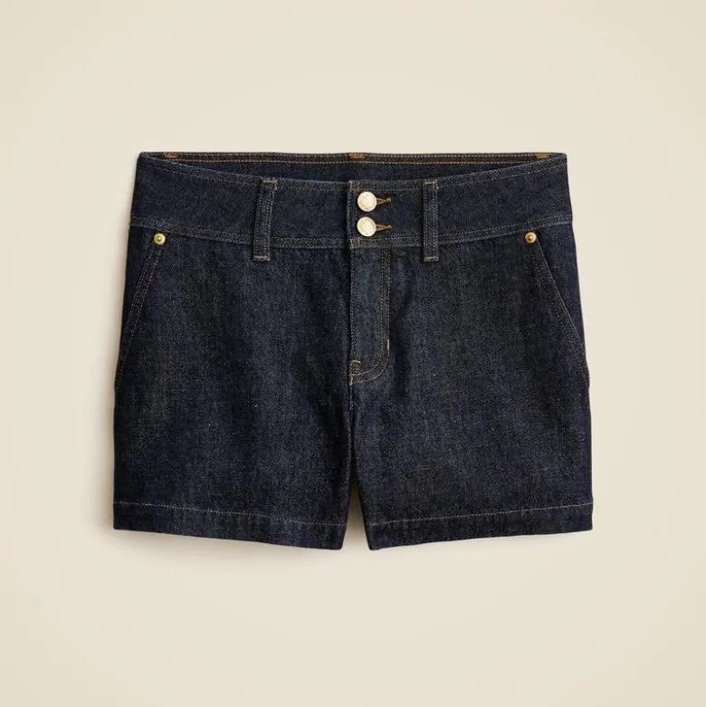 Stacked-button denim short