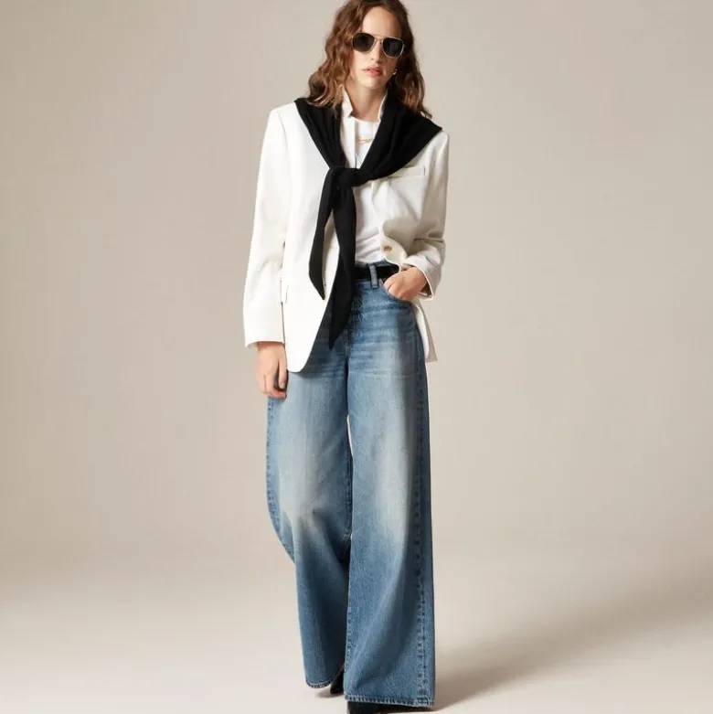 Standing collar blazer in wool-blend flannel