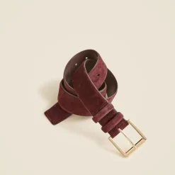 Suede roller-buckle belt