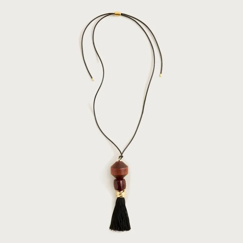 Tassel necklace with wood beads