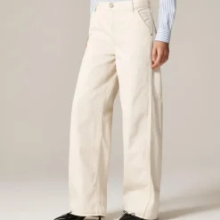 Utility low-rise wide-leg jean