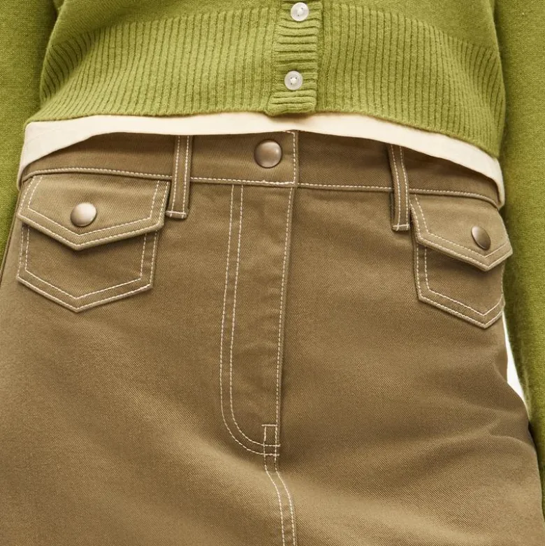 Utility-pocket mini skirt