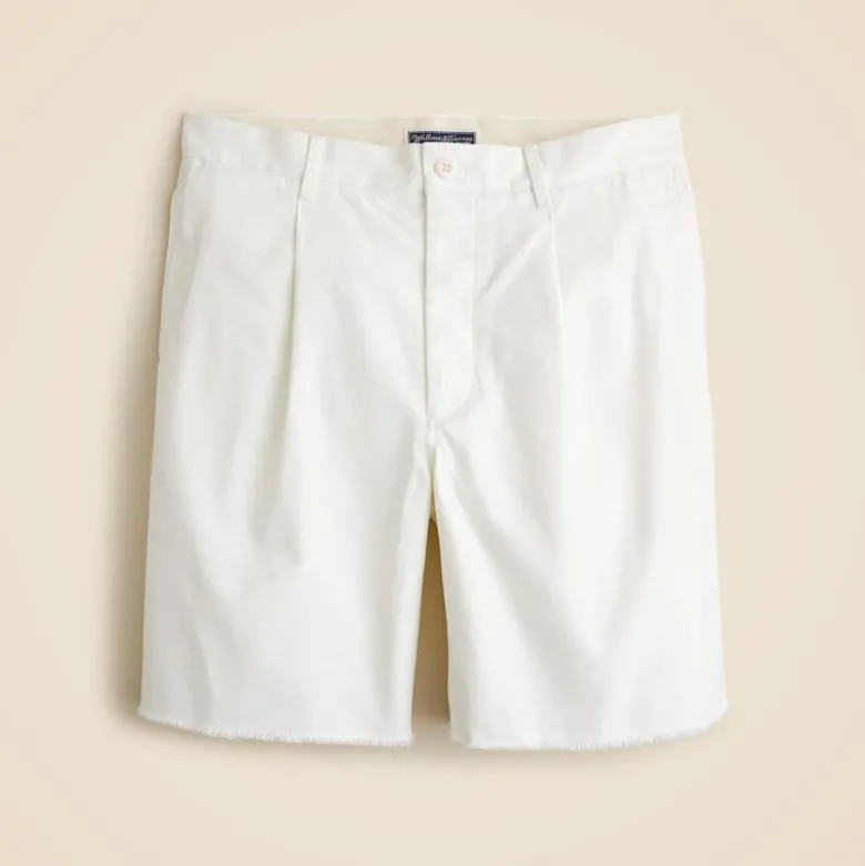 Wallace & Barnes 8" pleated cutoff chino short