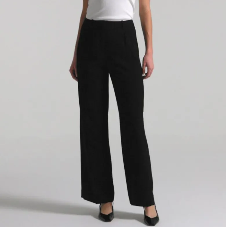 Wide-leg Essential pant in city crepe