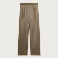 Wide-leg pleated pant