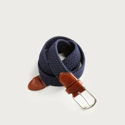 Woven elastic belt with round buckle